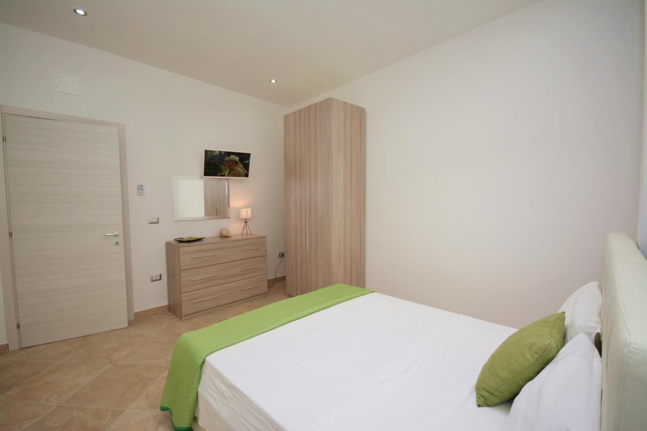 Da Rocco B&B Sant Isidoro  Kültér fotó
