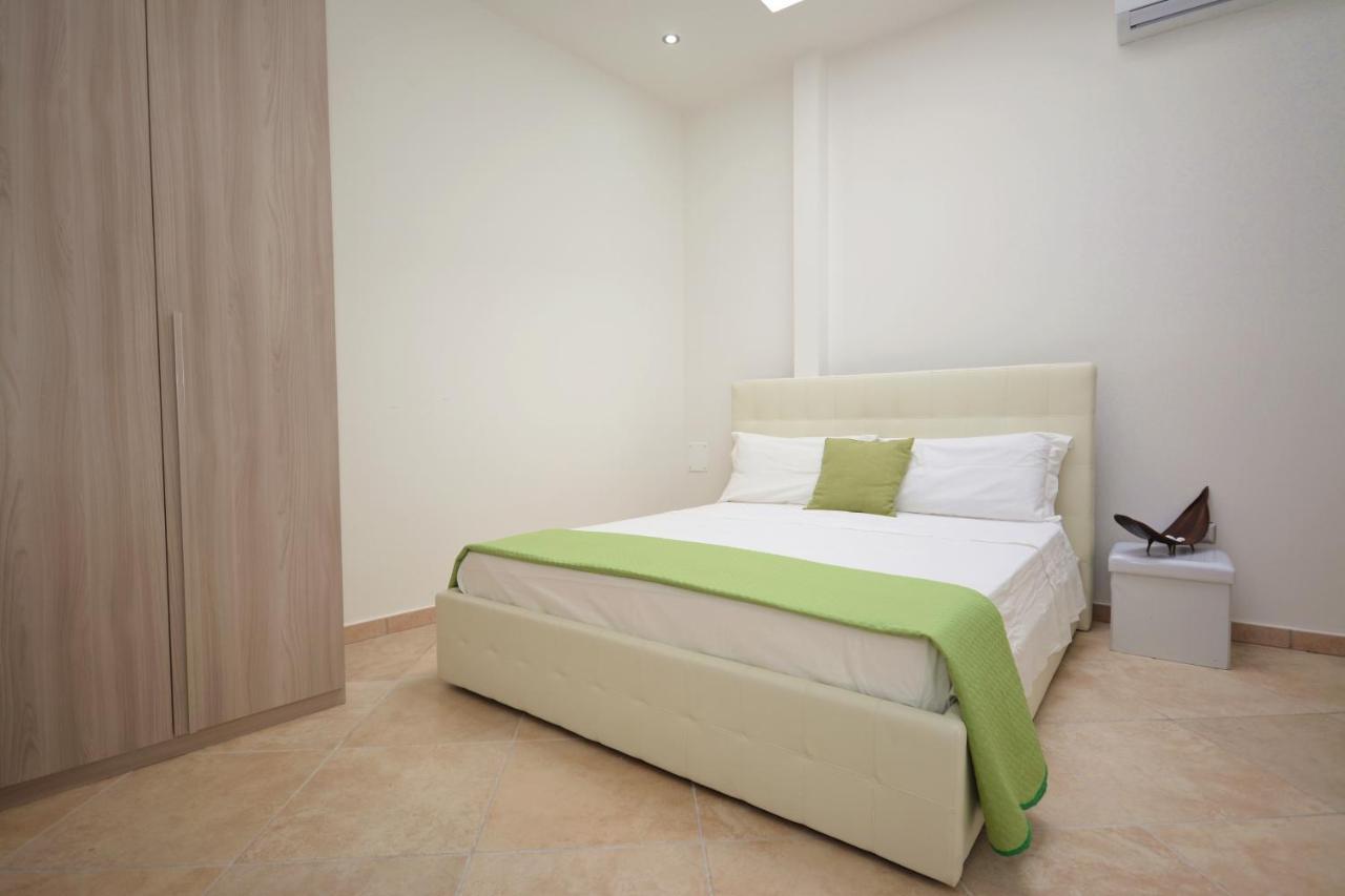 Da Rocco B&B Sant Isidoro  Kültér fotó